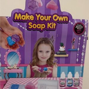 Make Your Own Soap Kit. Child Friendly.